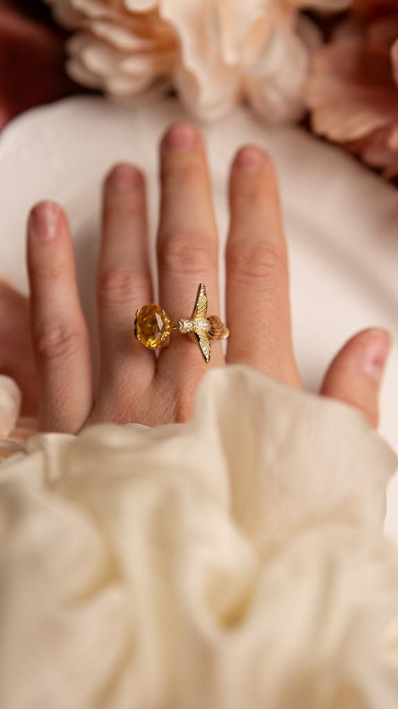 Кольцо "KOLIBRI"