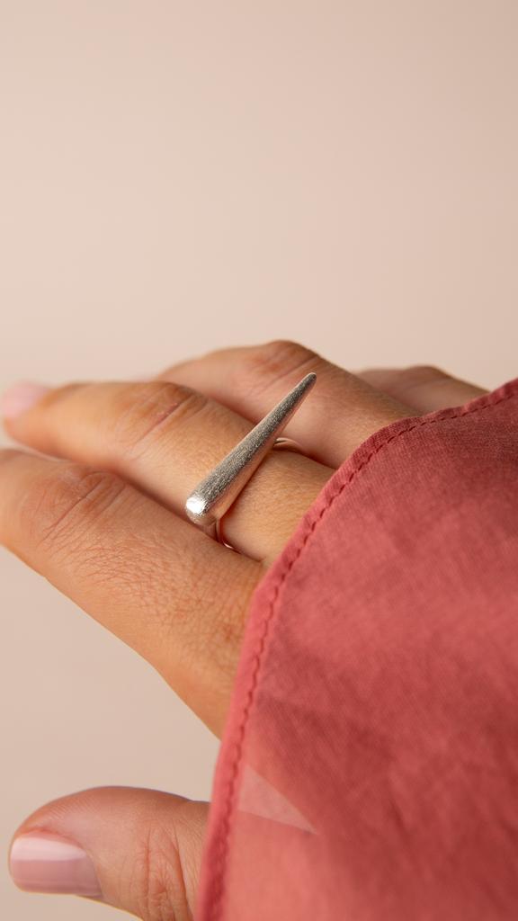 Кольцо "SPINE"