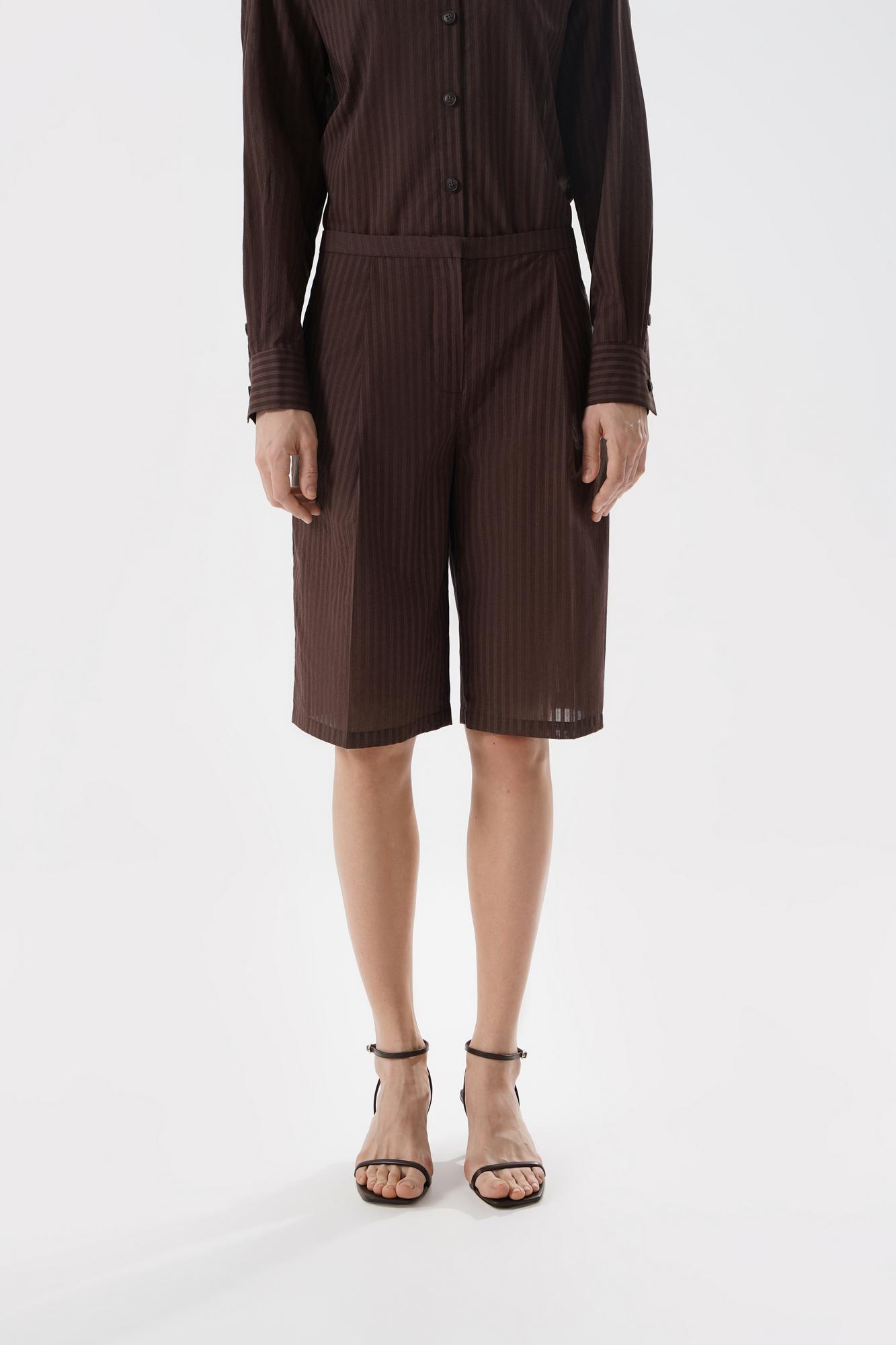 Бермуды в полоску шоколадные