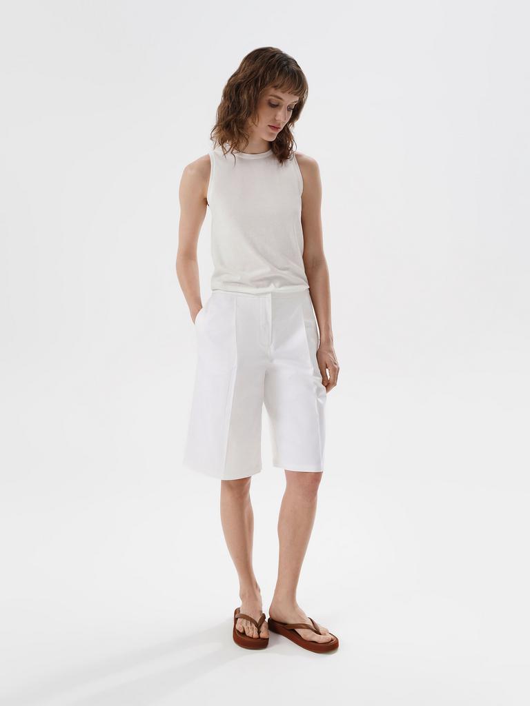 Майка трикотажная молочно-белая