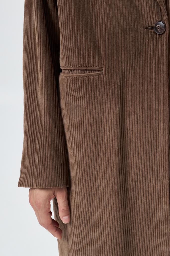 Вельветовый плащ кофейный