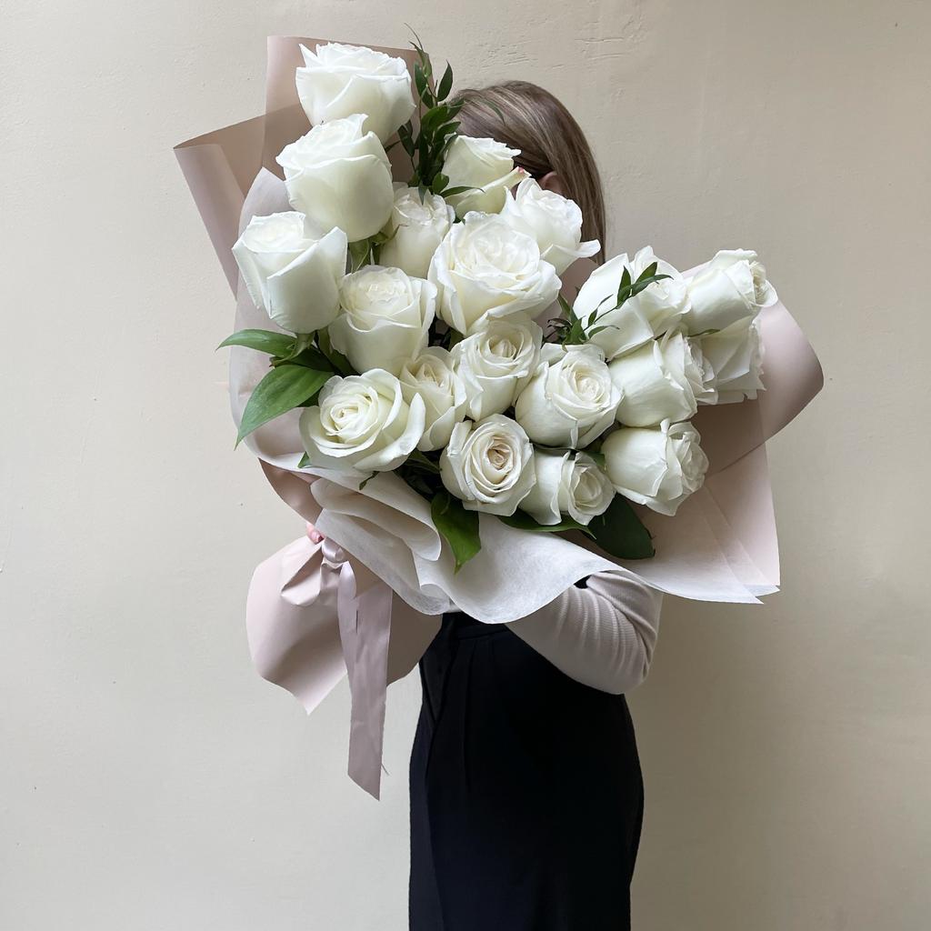 Альба (Букет белых роз)