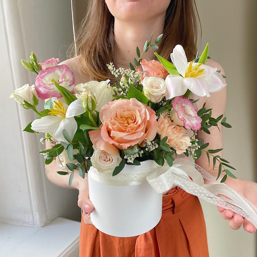 Букет в коробке "Каролина"