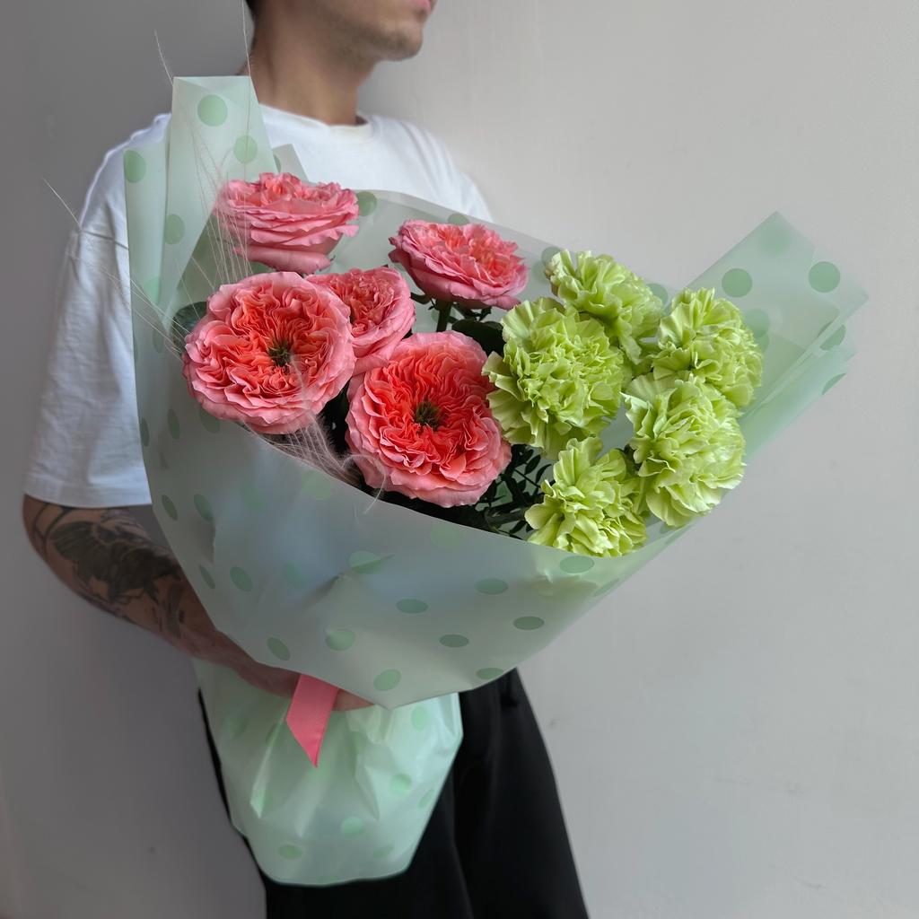 Молли (Розы Мандарин и Гвоздики Эпл Ти)