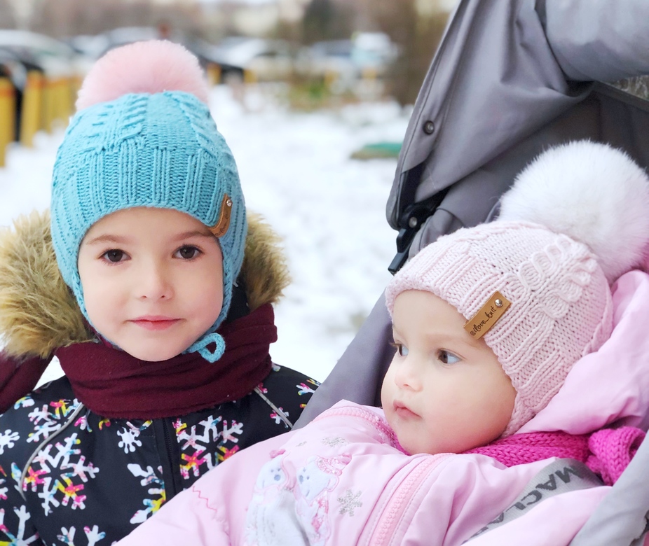 Детская двухслойная шапочка с косами Winter_babyhat