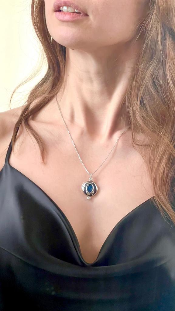 Медальон Secret Space