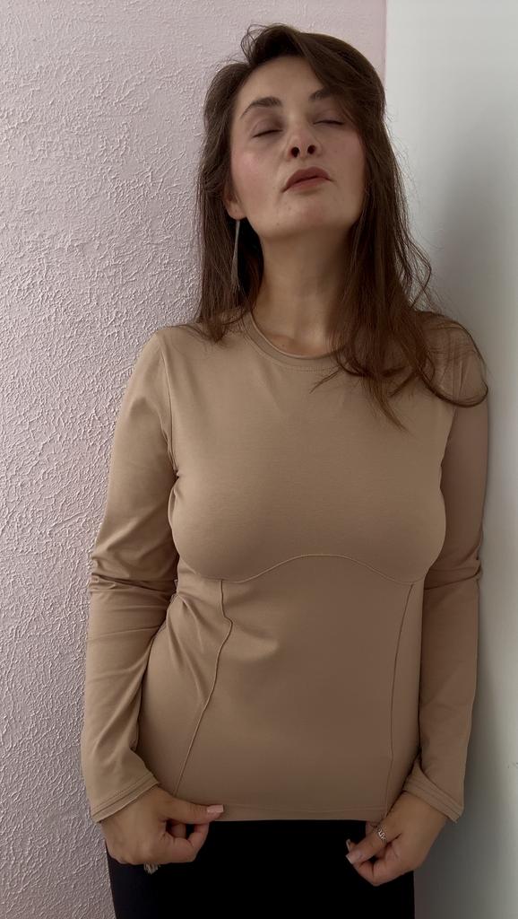 Водолазка "Nude Contour"