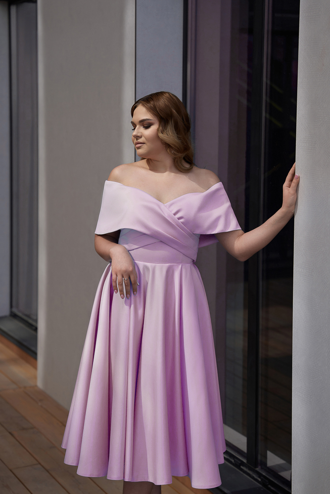 Вечернее платье миди "Одри атлас" пудра