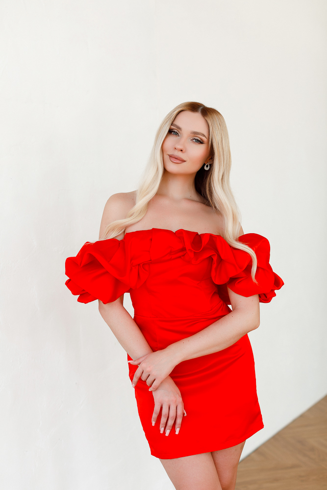 Коктейльное платье мини "Безе 2.0"  рубин