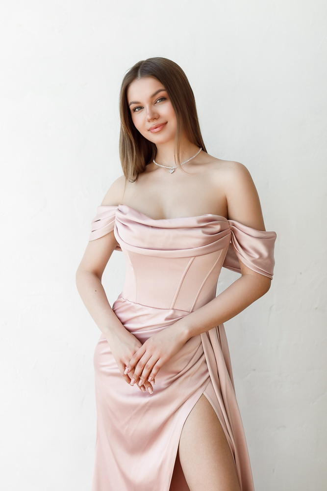 Вечернее платье "Агния" пудра