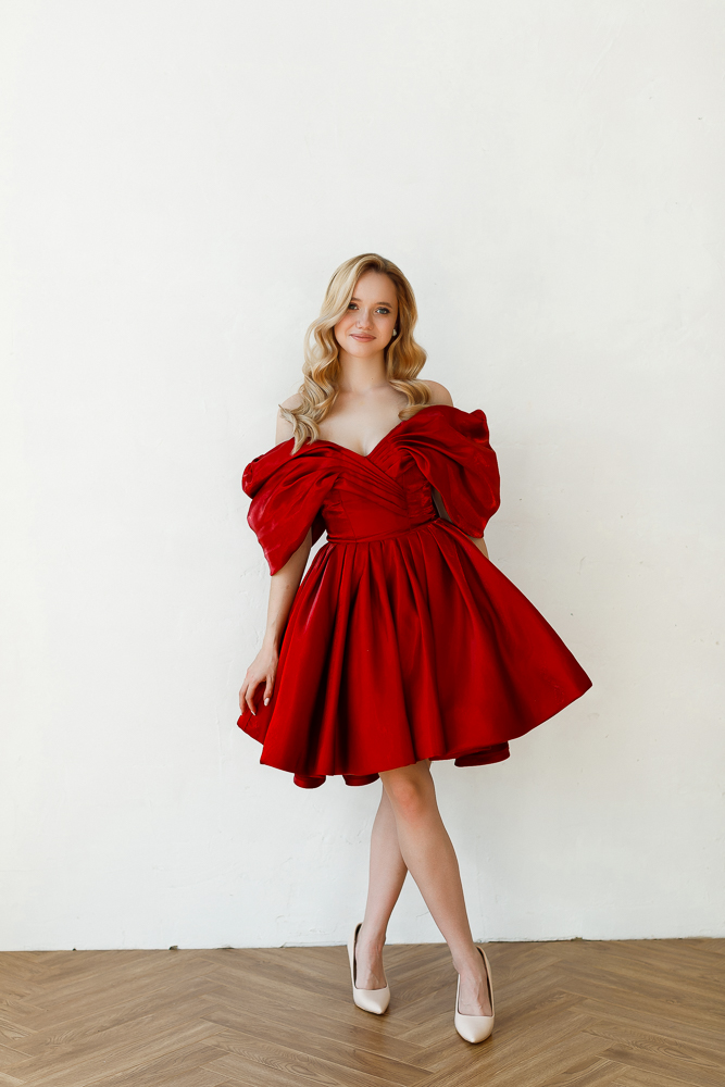 Коктейльное платье мини "Реддисон" бордо