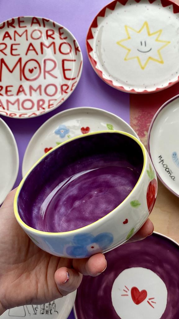 Боул фиолетовый с ягодами и цветами