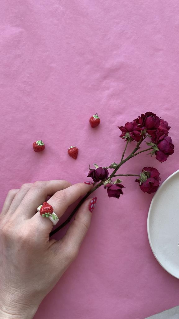 Колечко «Клубничка»