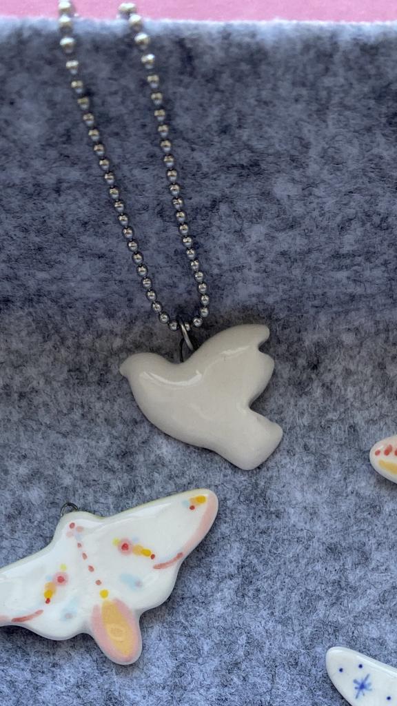 Подвеска «Белая птичка»