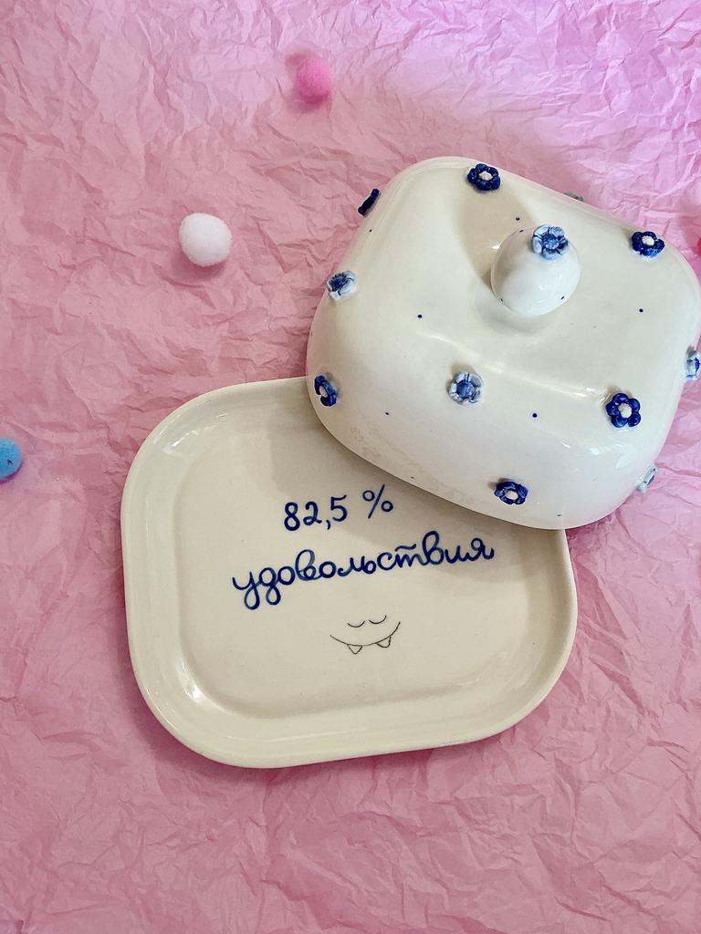 Маслёнка «Голубые цветочки»