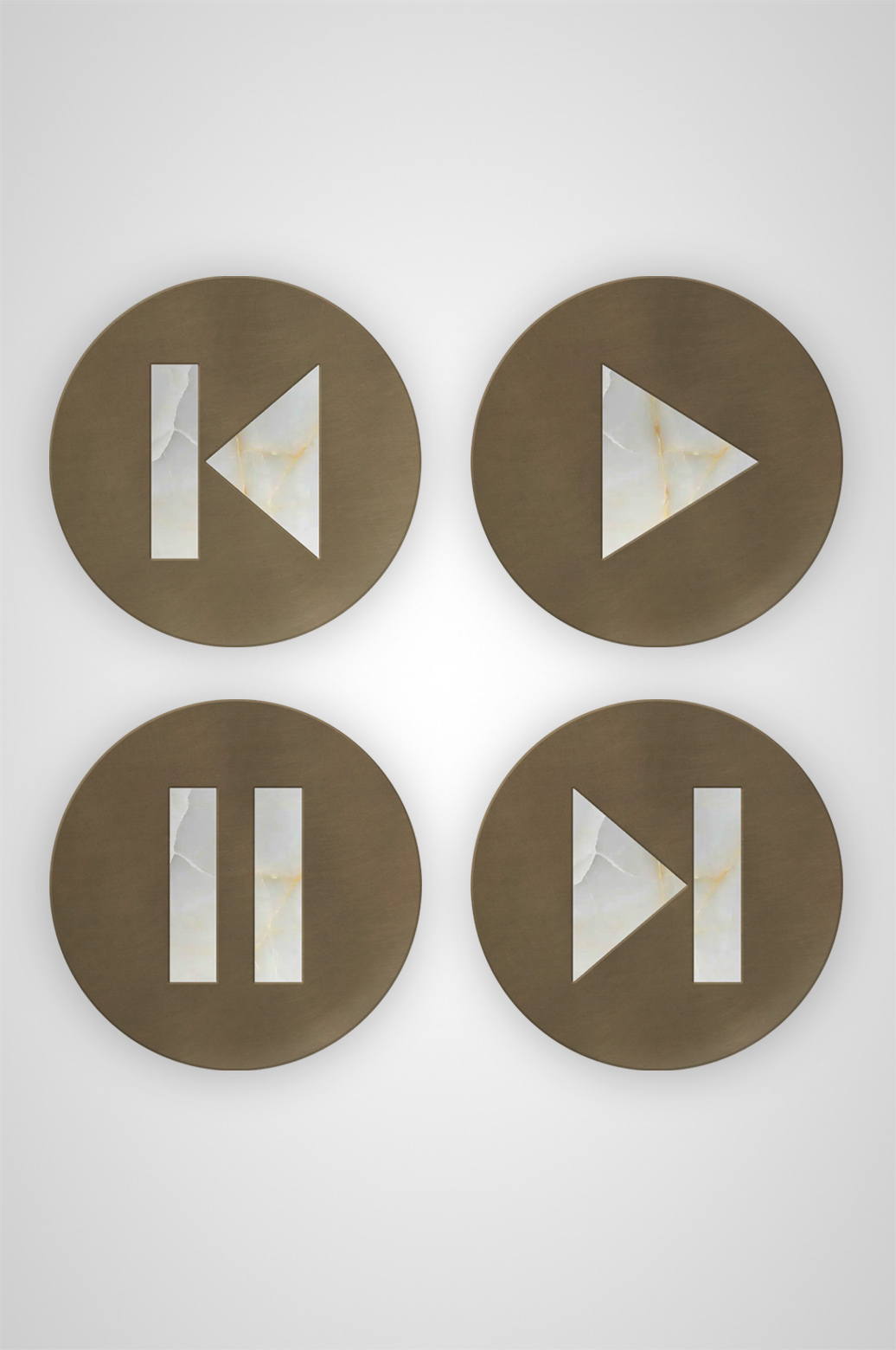 Бра BUTTON PLAY FORWARD