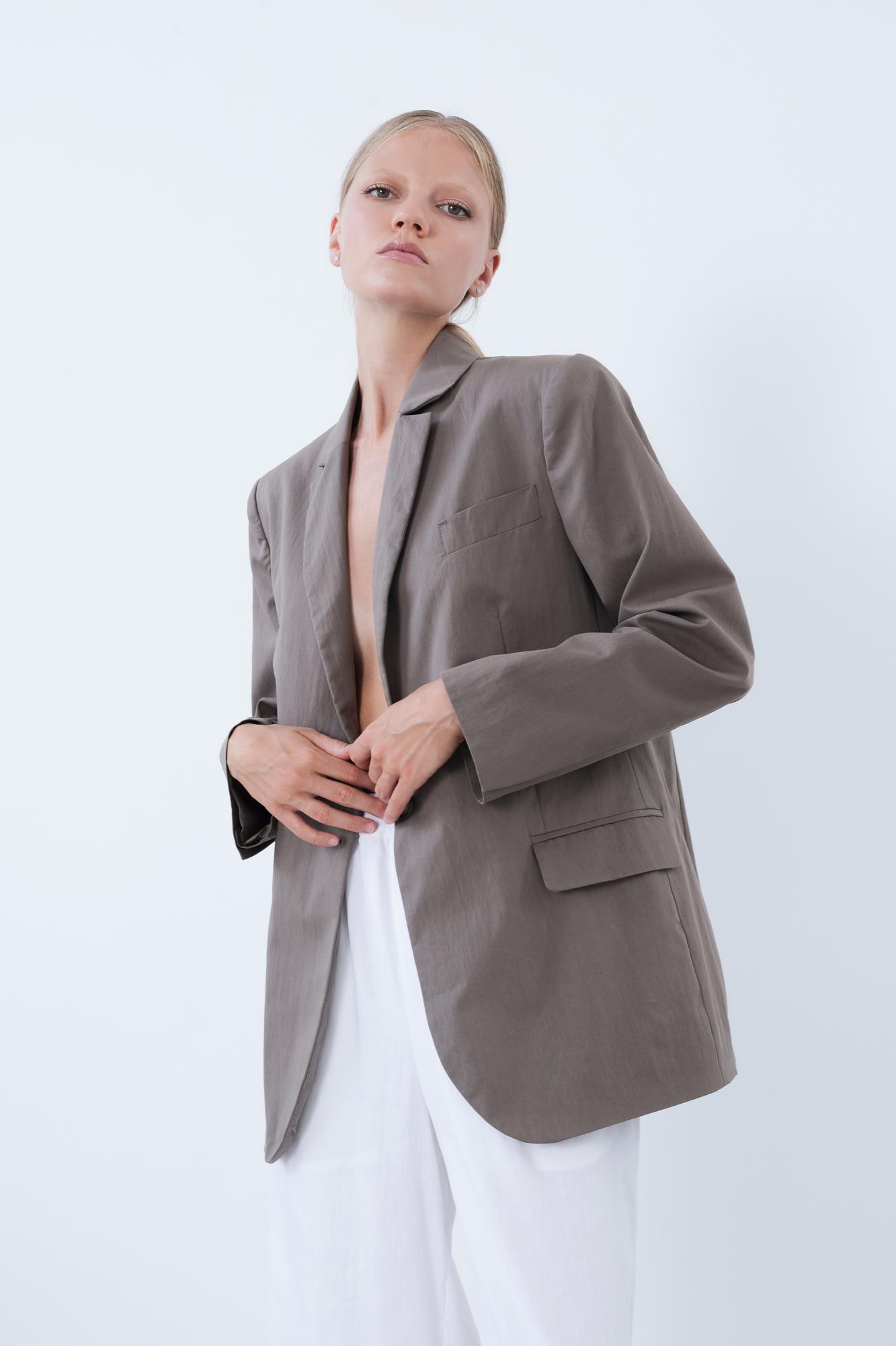 Пиджак прямого кроя изо льна