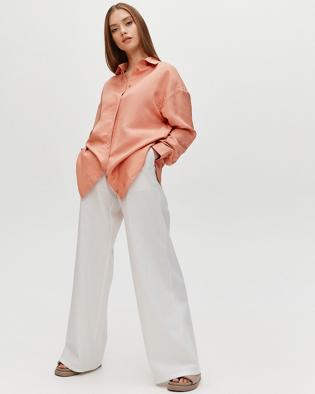 Рубашка свободного кроя изо льна