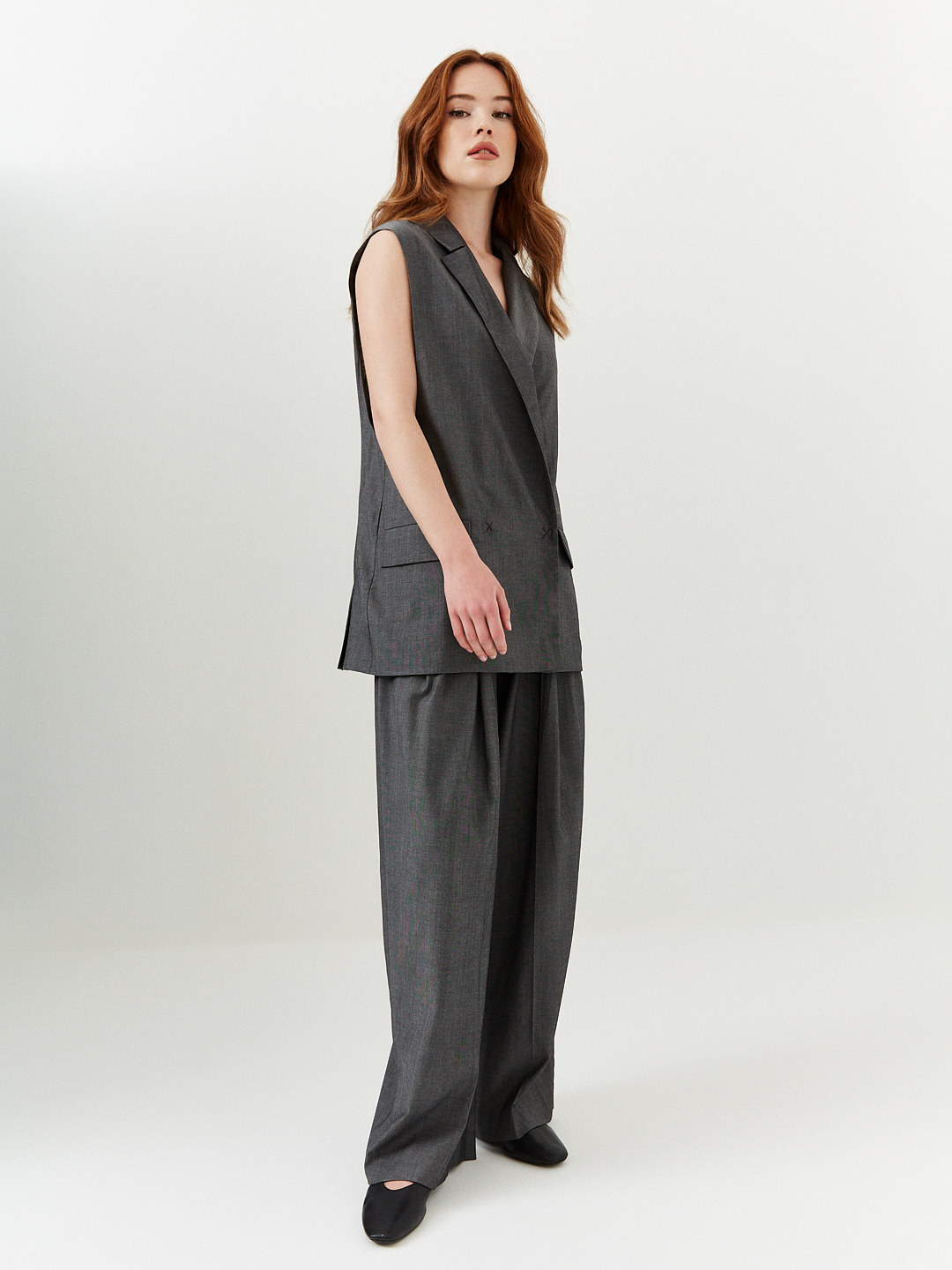 Брюки широкие со складками