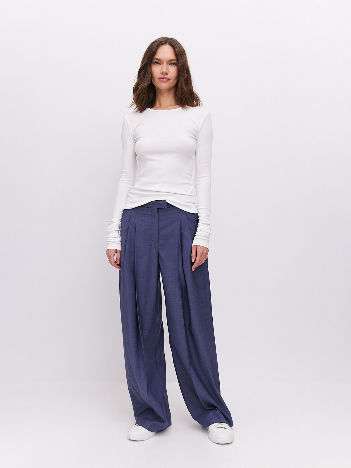 Брюки со складками