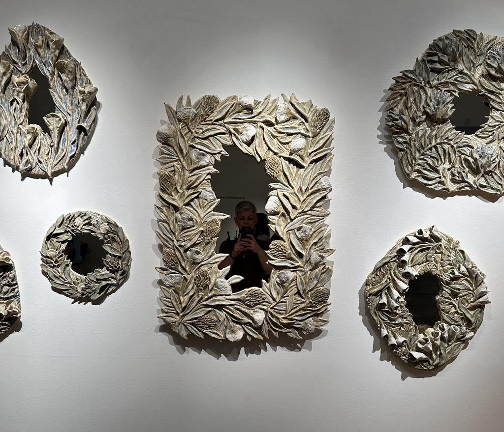 Большое зеркало