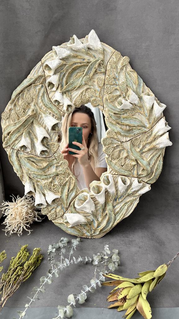 Зеркало из серии «Сады Зазеркалья»