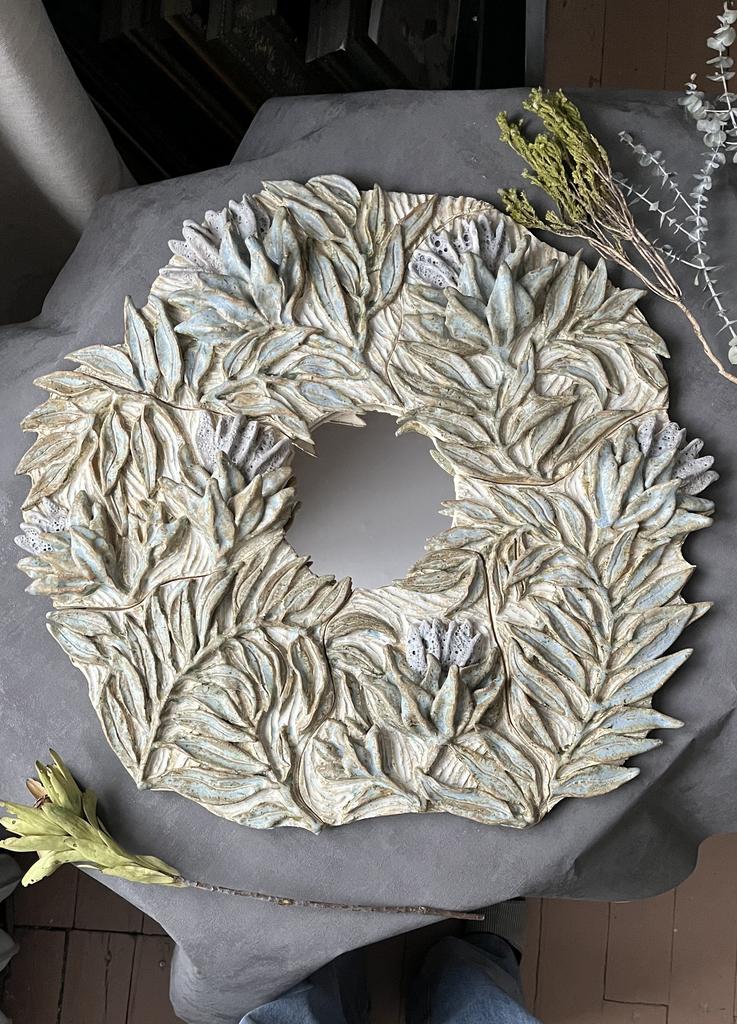 Зеркало из серии «Сады Зазеркалья»