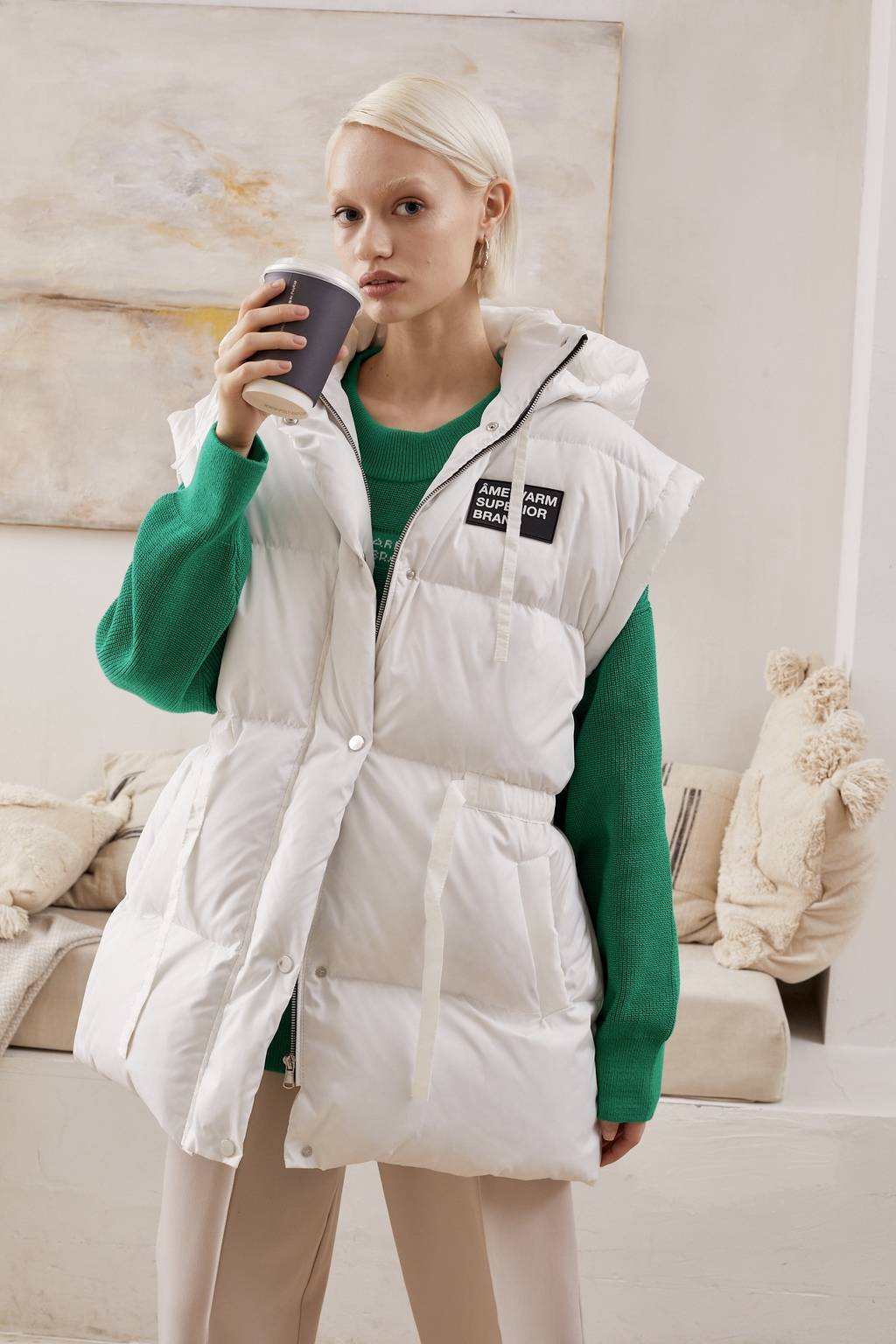 Оверсайз жилет на пуху Smooth White