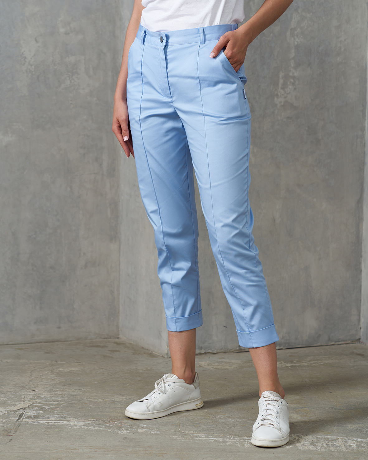 Брюки со стрелками небесно-голубые KL 304