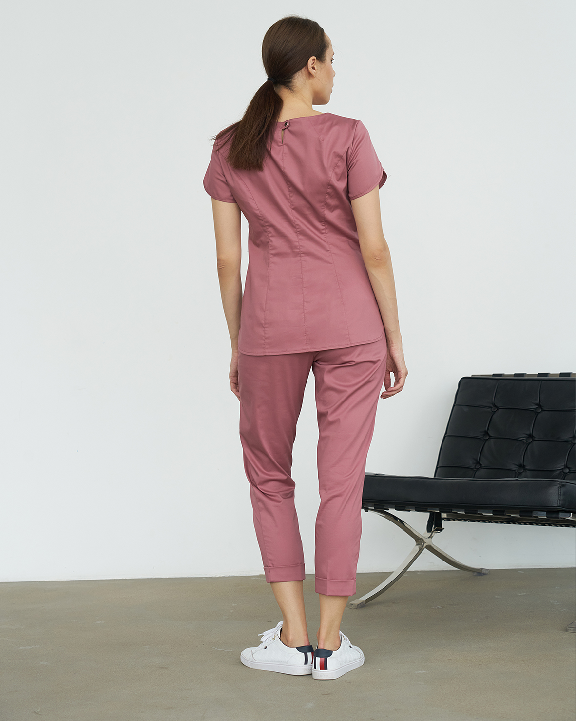 Брюки со стрелками пыльно-розовые KL 304