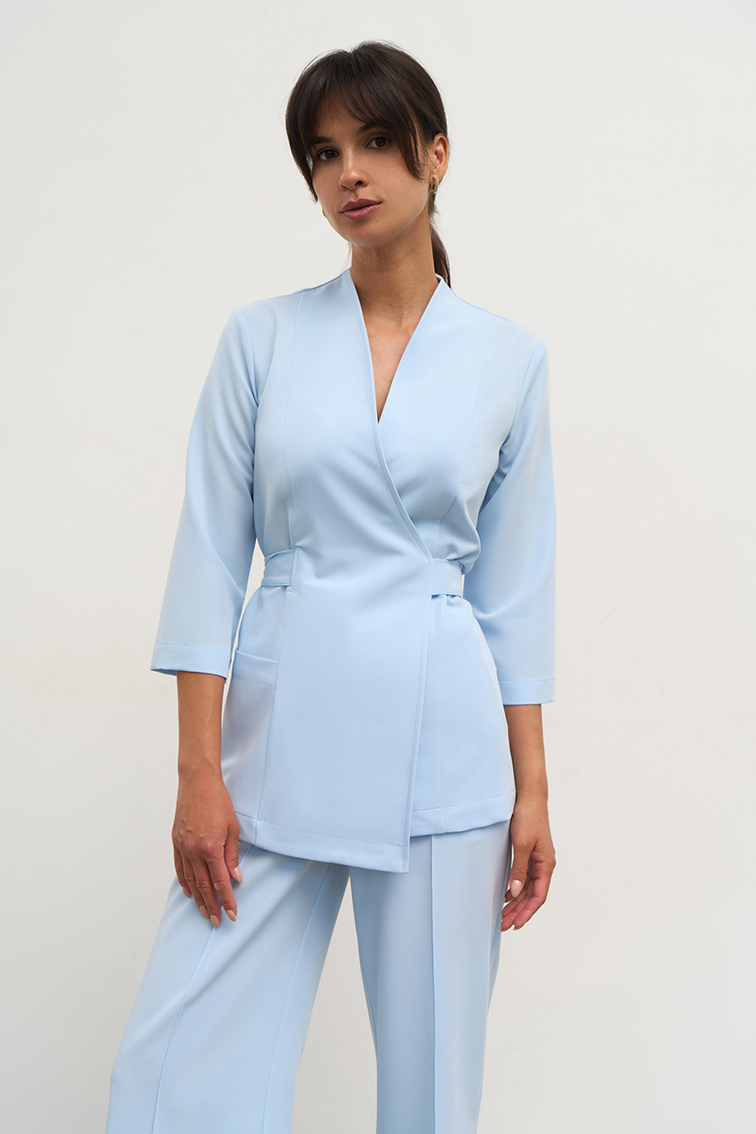 Блуза на запахе с поясом с рукавом 3/4 голубая KL 211
