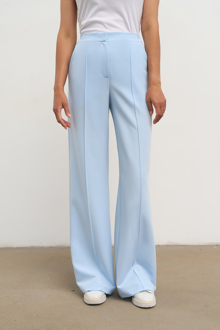 Классические брюки со стрелками голубые KL 309