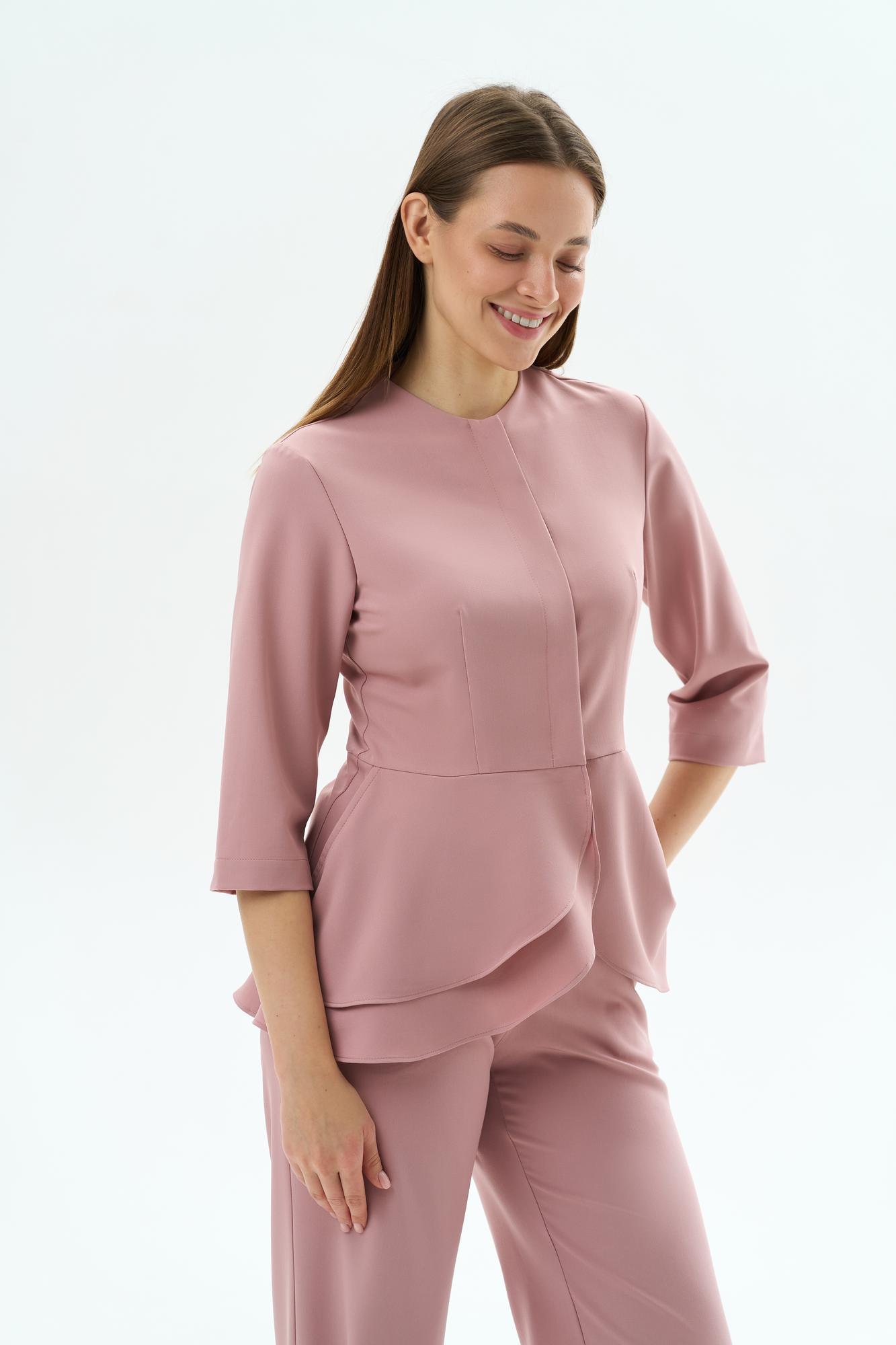 Блуза с асимметричной баской пудровая KL 224