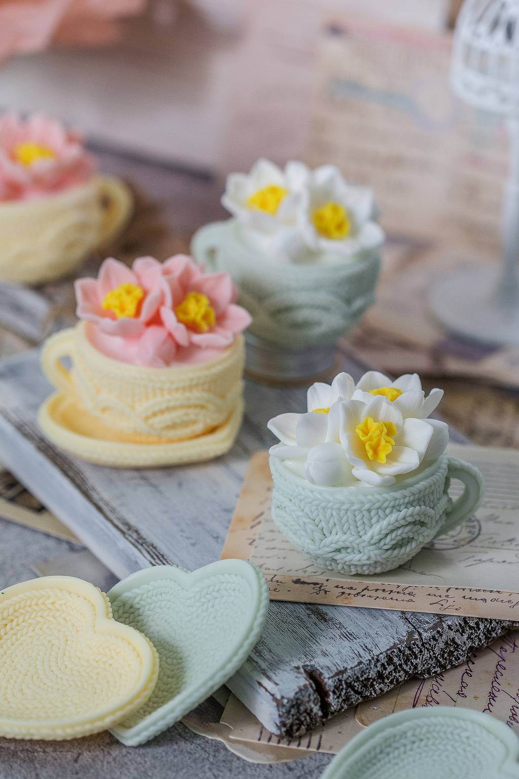 Чашка с мини букетиком - под заказ