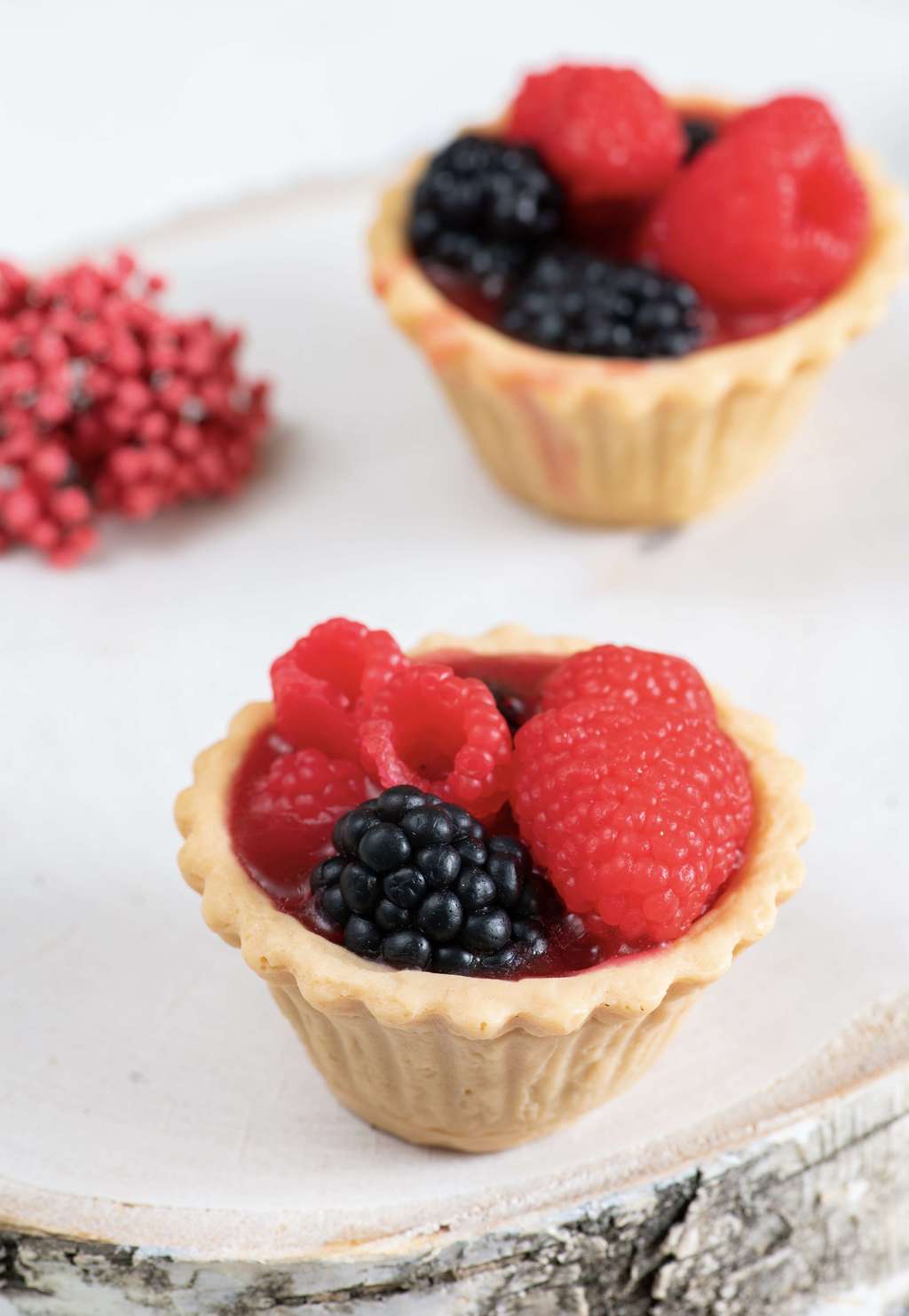 Корзиночка с ягодами - под заказ