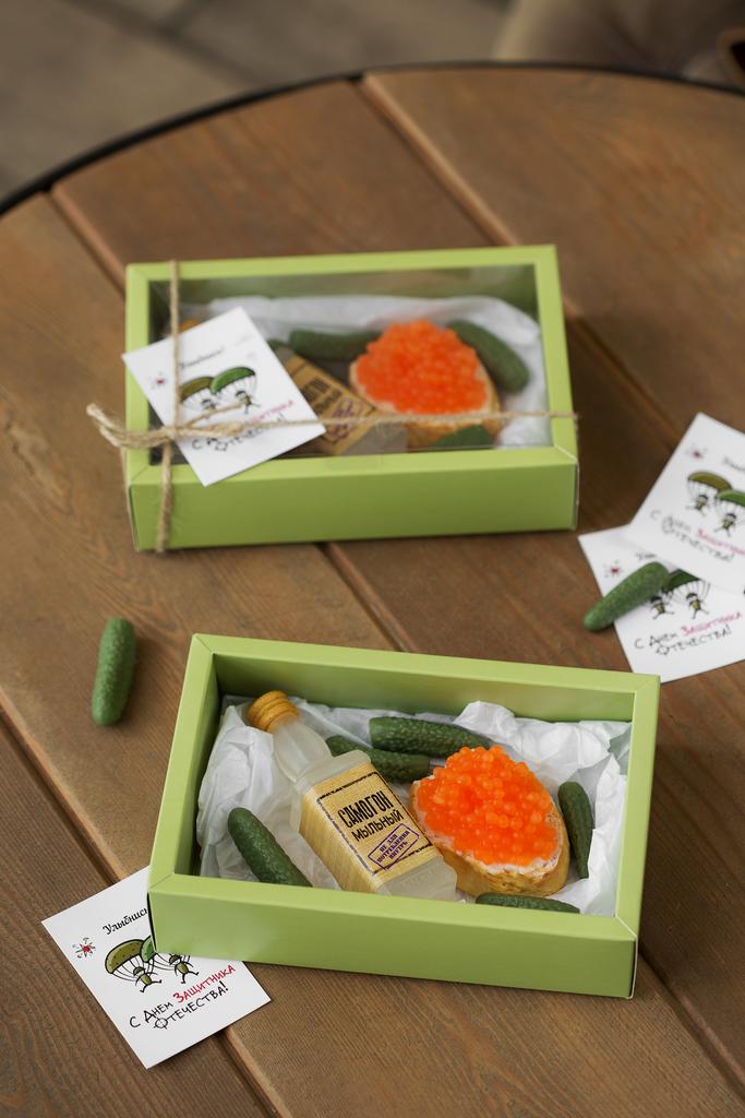 Мыльный самогон с икрой