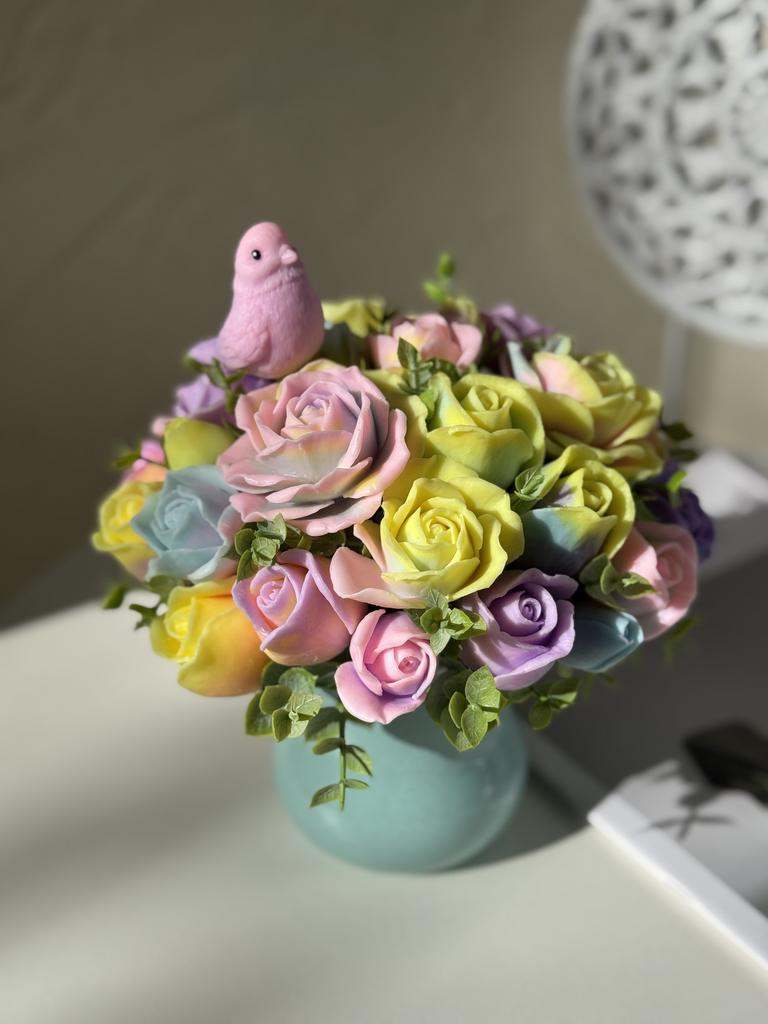 Радужные розы