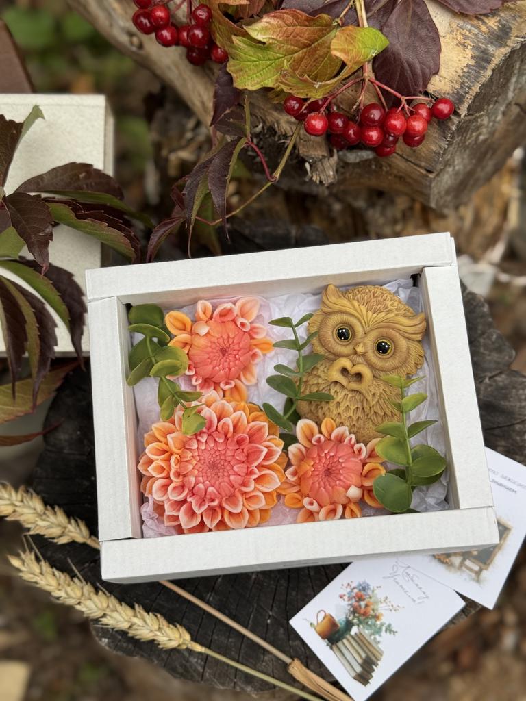 Набор Совушка в оранжевых георгинах