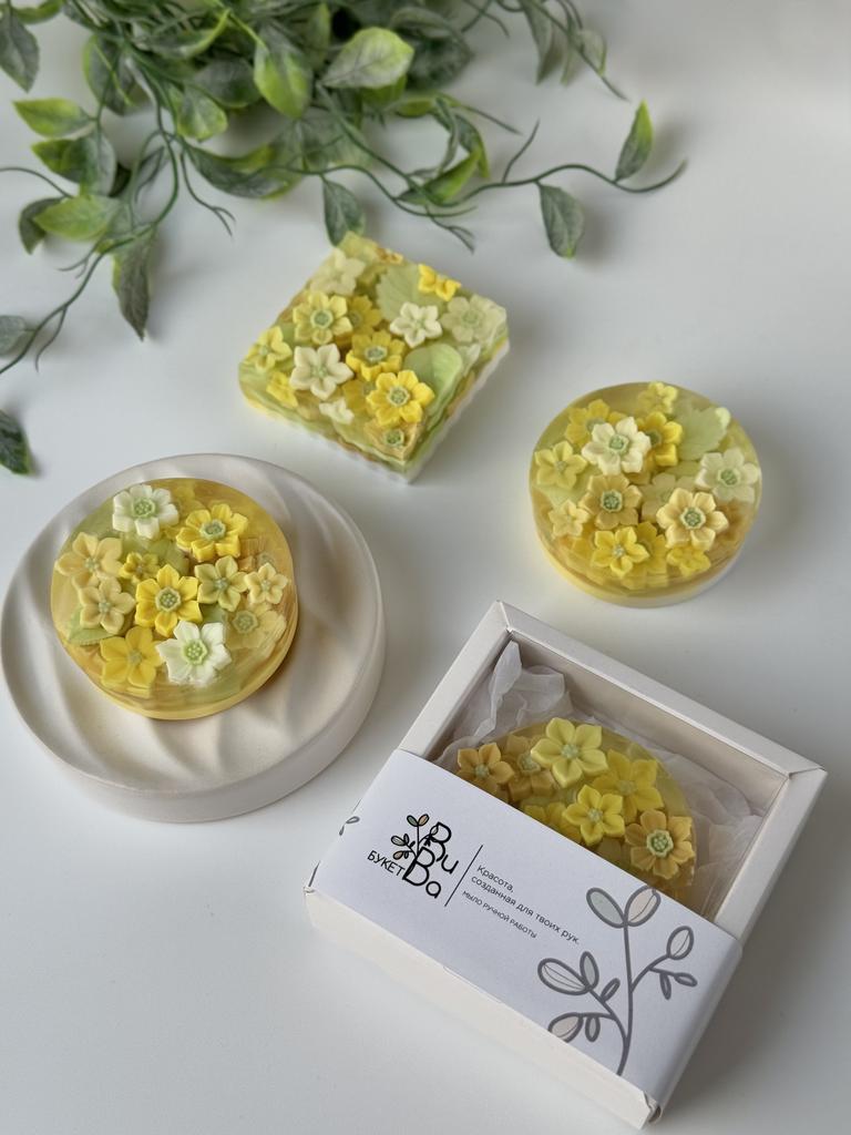 Авторское мыло - Желтые нарциссы