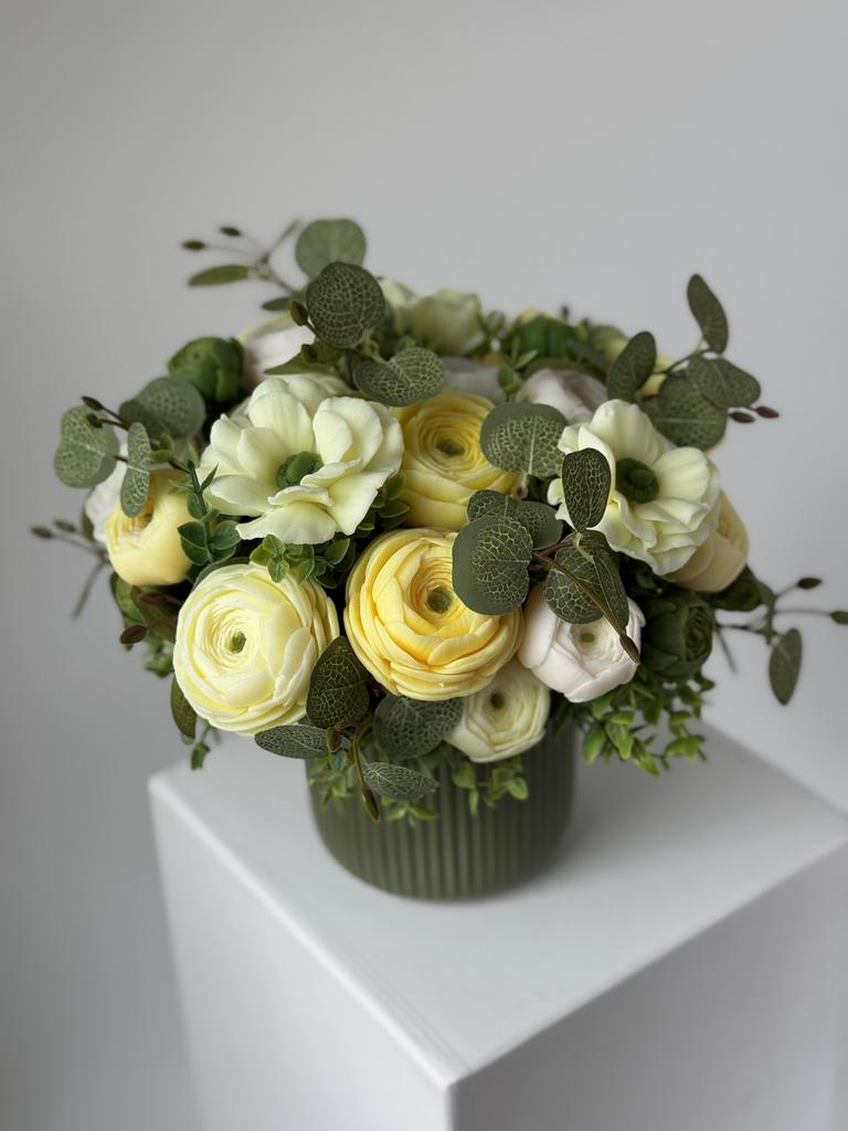 Желто-лимонные Ранункулюсы