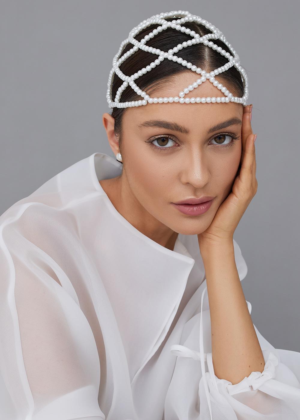 Все товары > Шапочка из бусин белая купить в интернет-магазине