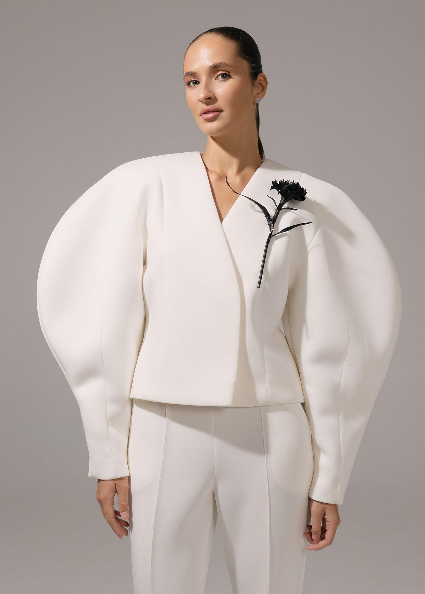 Гвоздика, черная