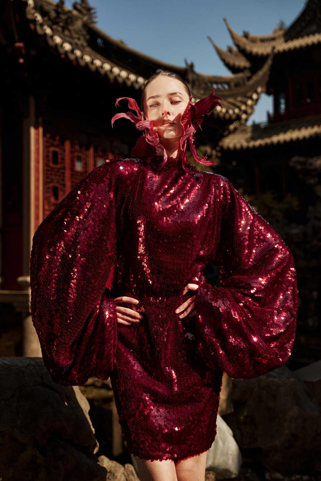 Моносерьга орхидея, бордо