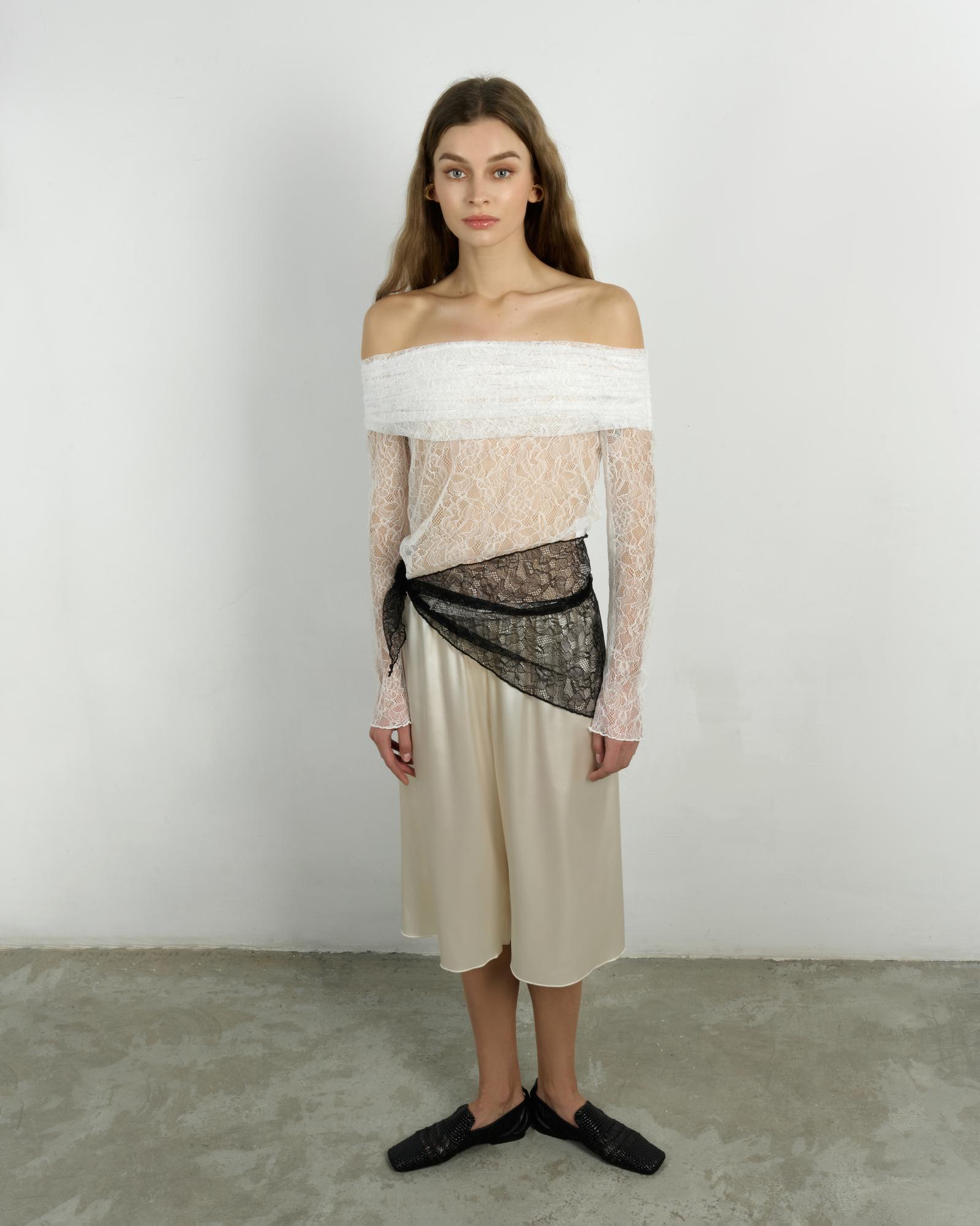 Лонгслив со сборкой SOFT LACE