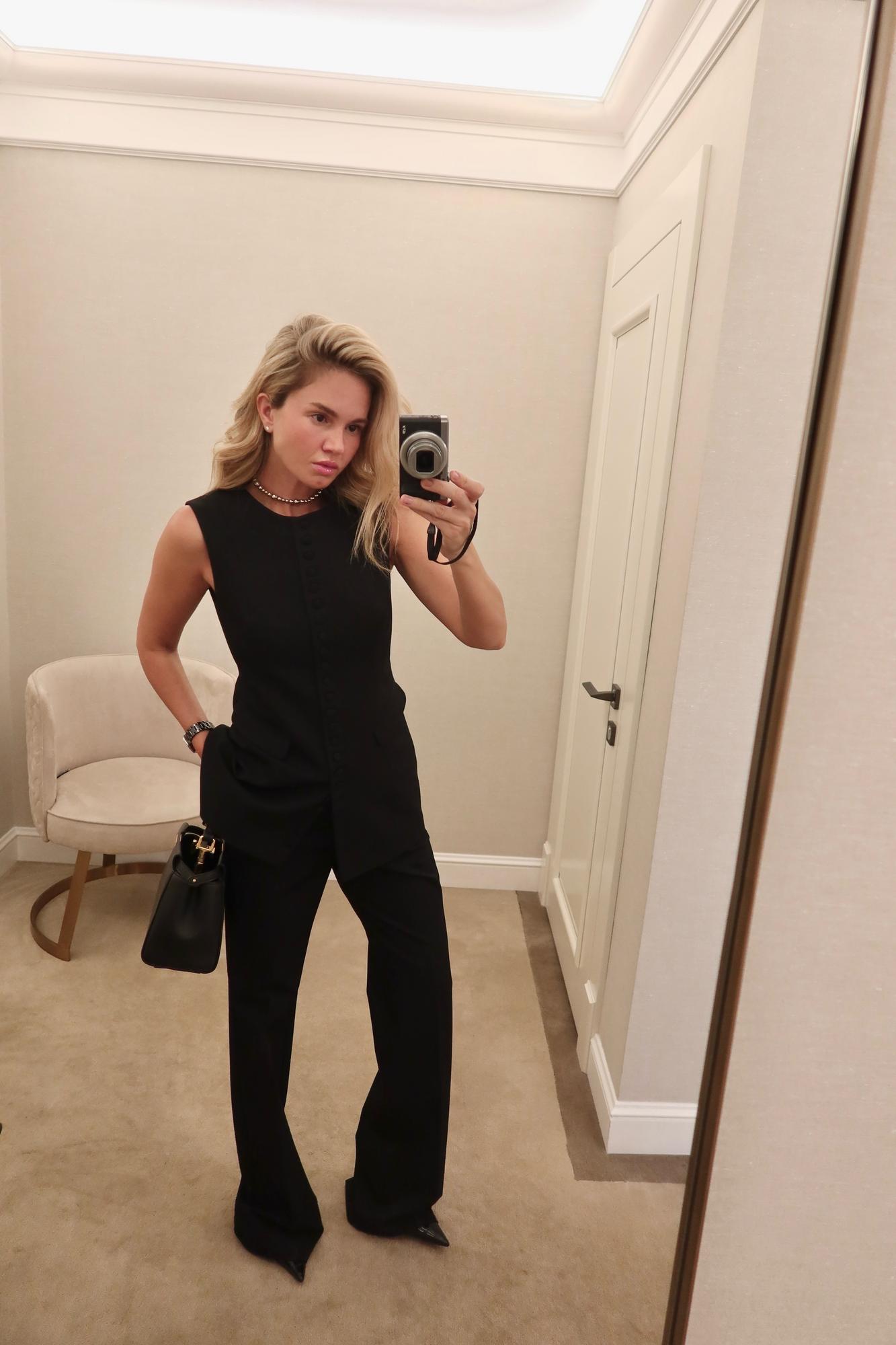 Брюки со средней посадкой