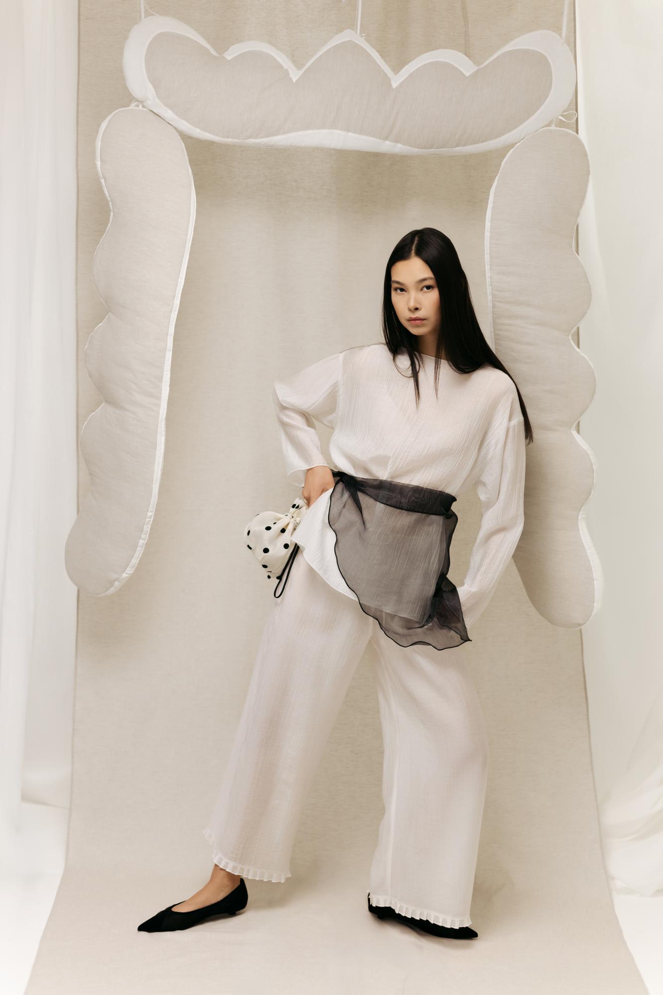 Лонгслив VENERA