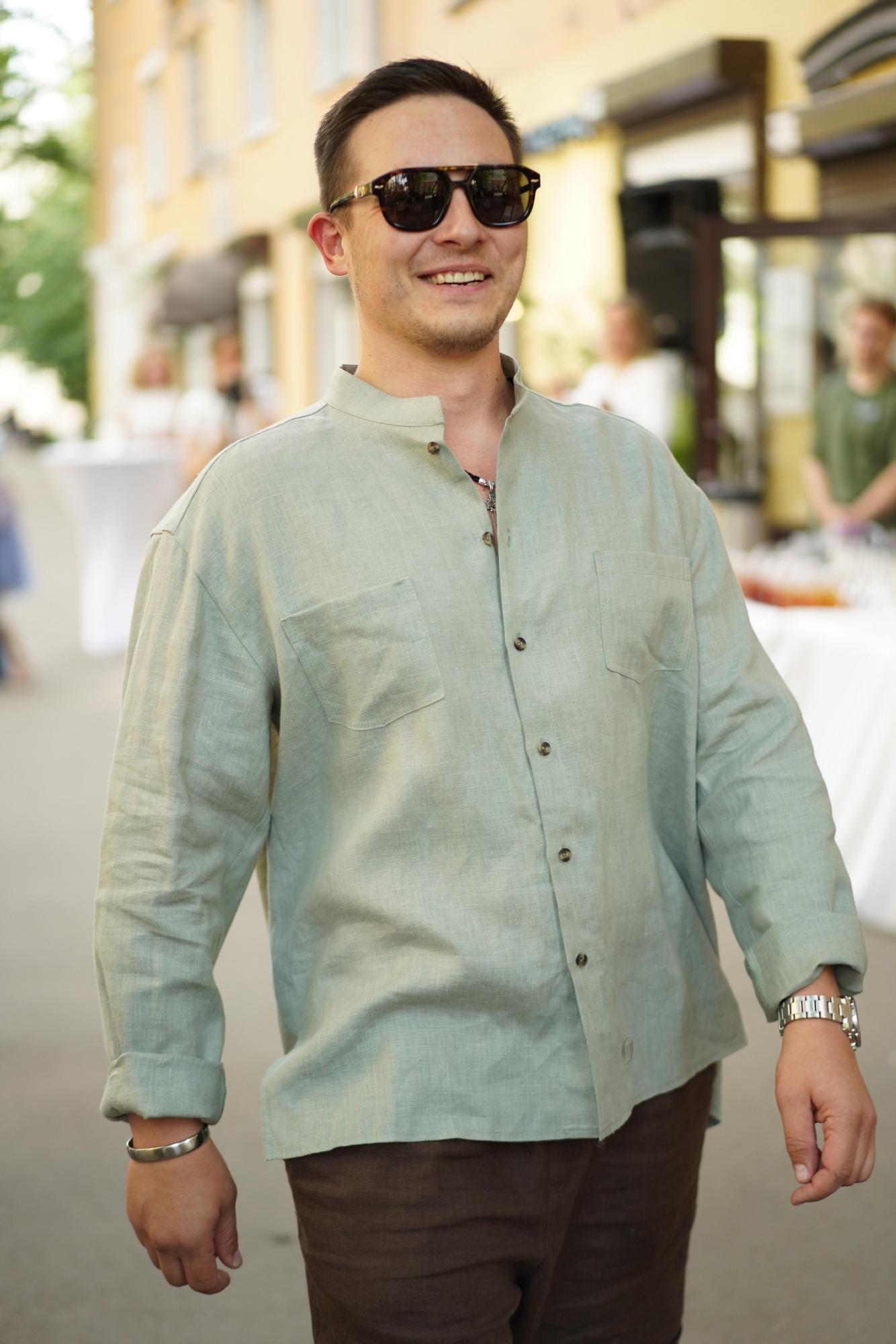 Рубашка свободного кроя изо льна