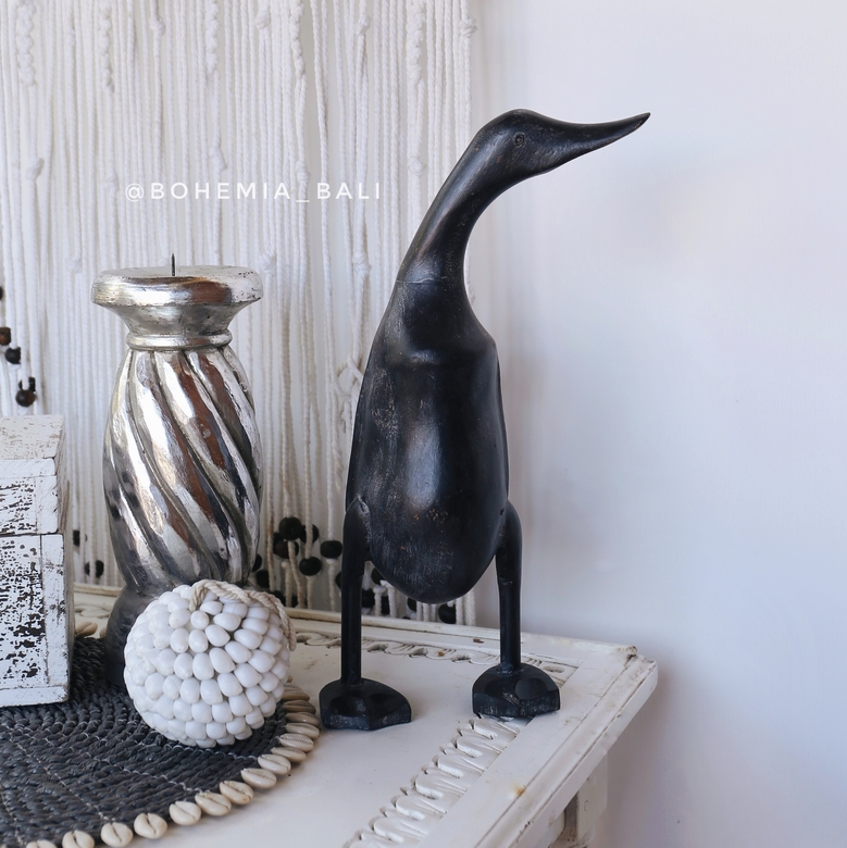 Интерьерная игрушка из дерева утка