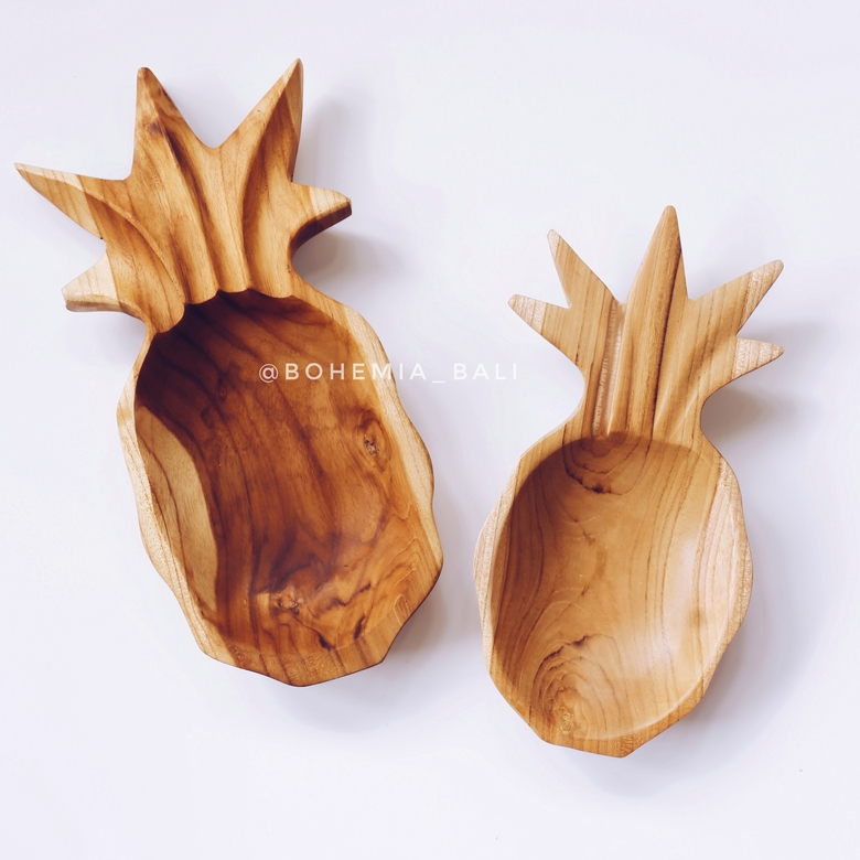 Блюдо ананас из дерева тик
