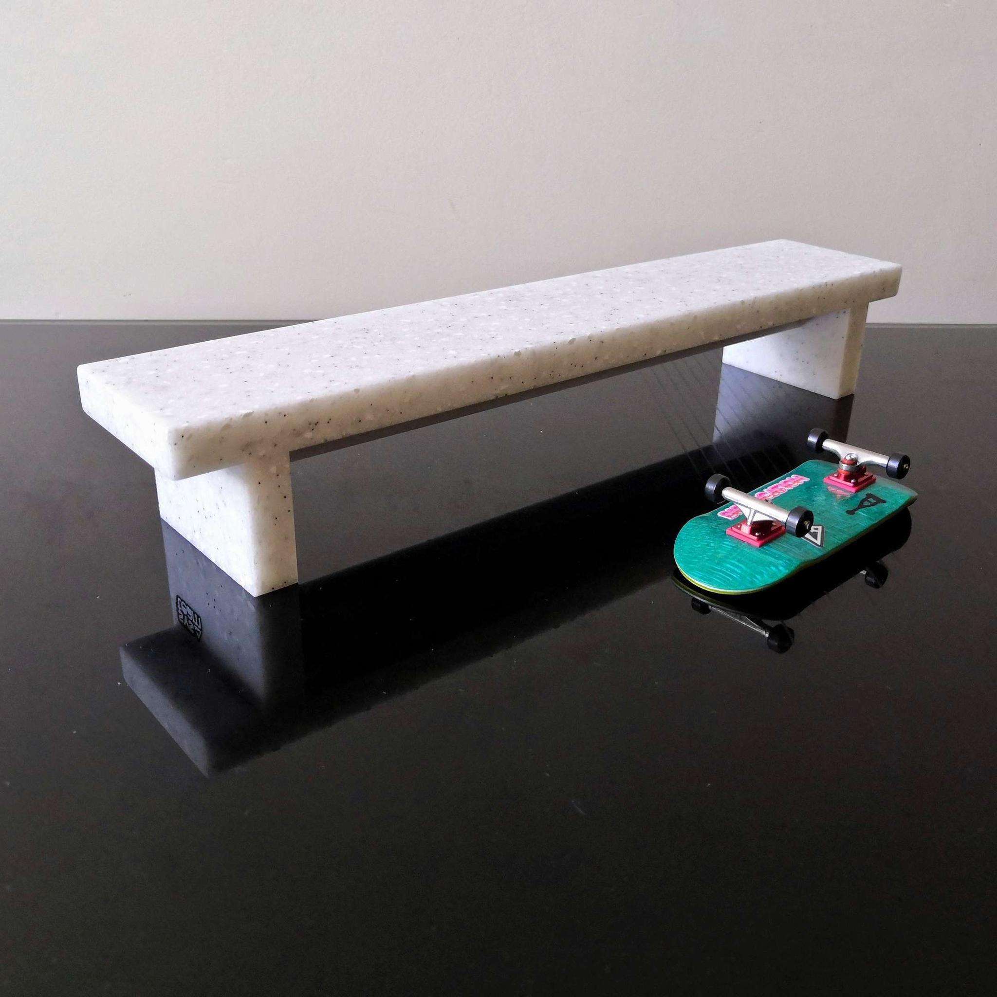 Фигура фингерборд Systeam FB - Granite Bench мраморная